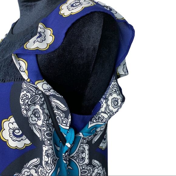 EXPRESS Blue Floral Lace Yoke Tank Ruffle Blouse size Small - Picture 4 of 9